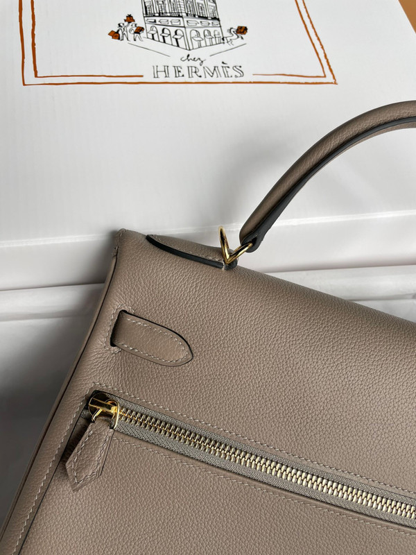 Hermes  Kelly Lakis 32 Gris Asphalte with Gold Hardware