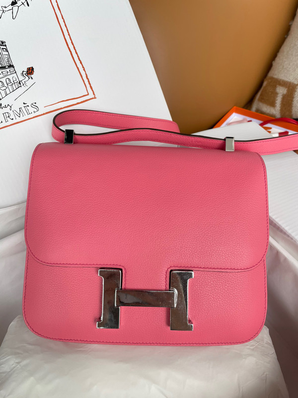 Hermes 8W Rose Azalee  Constance 19cm Evercolour Palladium  Hardware