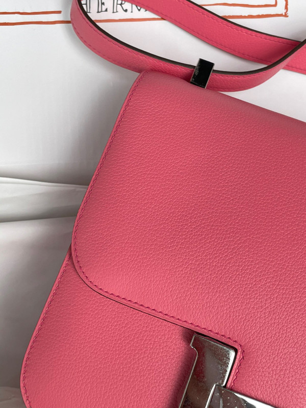 Hermes 8W Rose Azalee  Constance 19cm Evercolour Palladium  Hardware