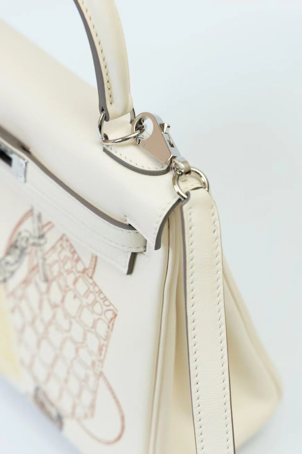 Hermes Limited Edition KELLY IN & OUT 25 BAG