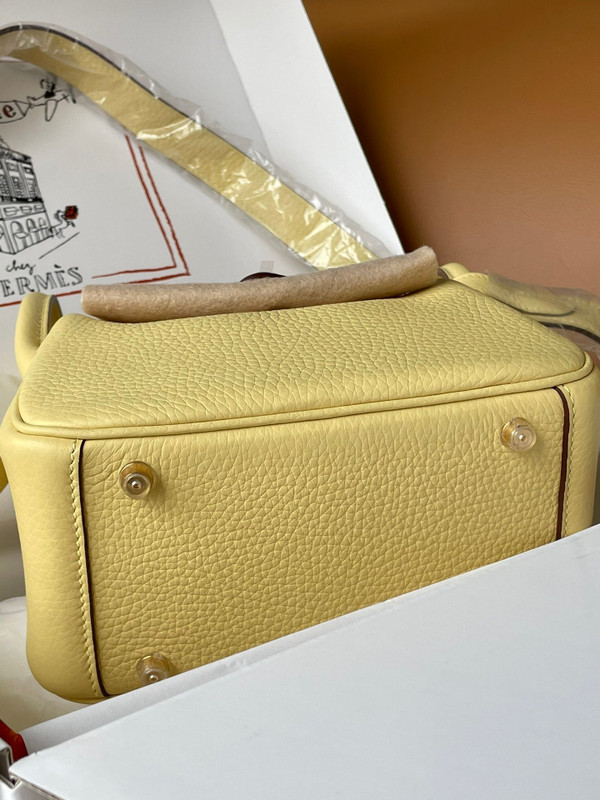 Hermes Mini Lindy 20cm Bag 1Z Jaune Poussin Togo Gold Hardware