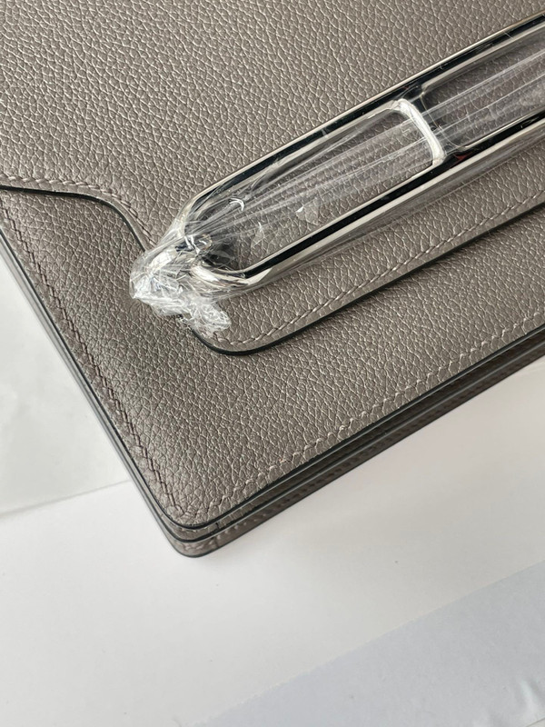 Hermes Etain Togo Palladium Hardware Roulis Mini 18/19 Handbag