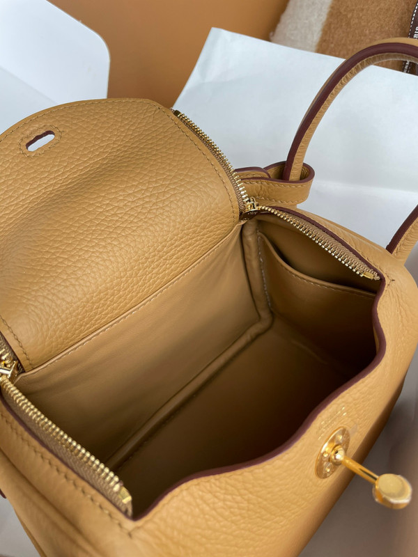 Hermes Mini Lindy 20cm Bag Biscuit Togo Leather Gold  Hardware