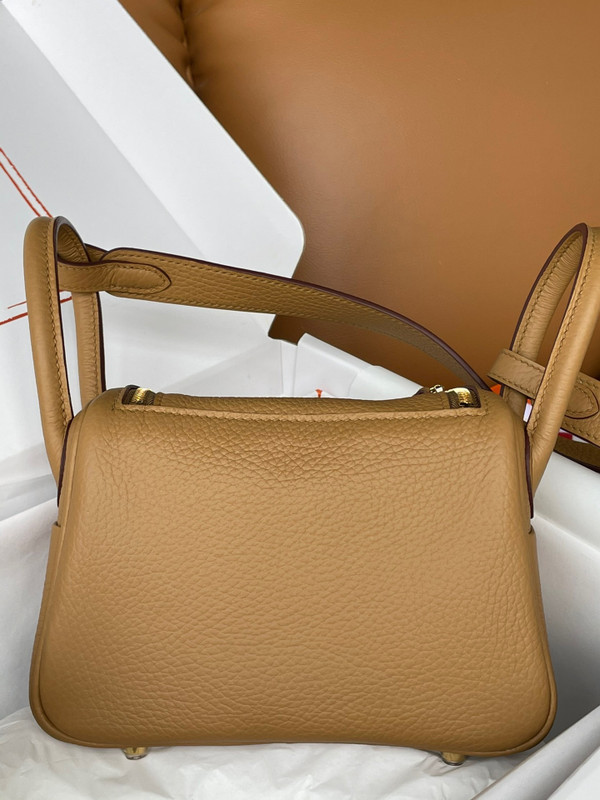 Hermes Mini Lindy 20cm Bag Biscuit Togo Leather Gold  Hardware
