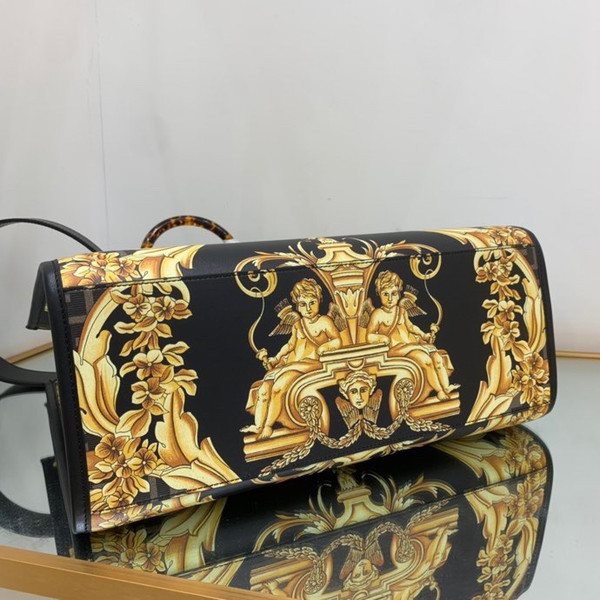 Fendi Sunshine Medium Fendace Printed FF leather shopper Black