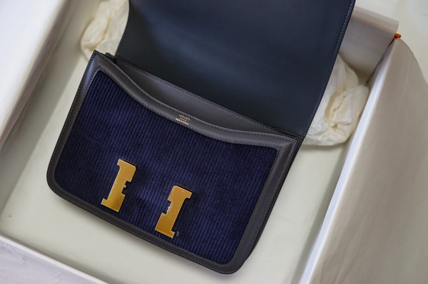 Hermès Navy Corduroy Constance 19cm  Gold GHW
