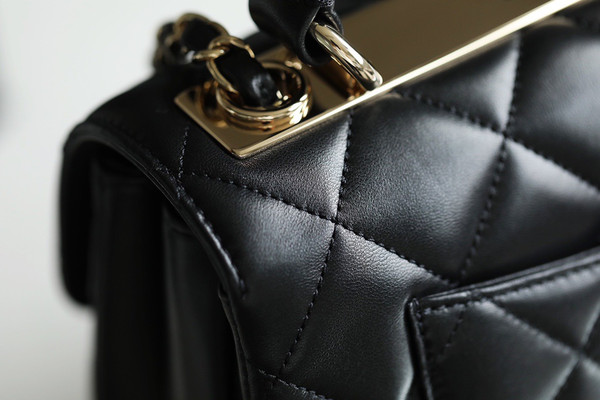 Chanel Trendy CC Flap Bag with Top Handle 2022