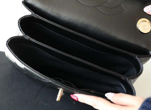 Chanel Trendy CC Flap Bag with Top Handle 2022