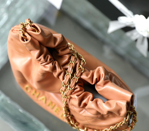 CHANEL 22 SMALL HANDBAG GOLD LOGO