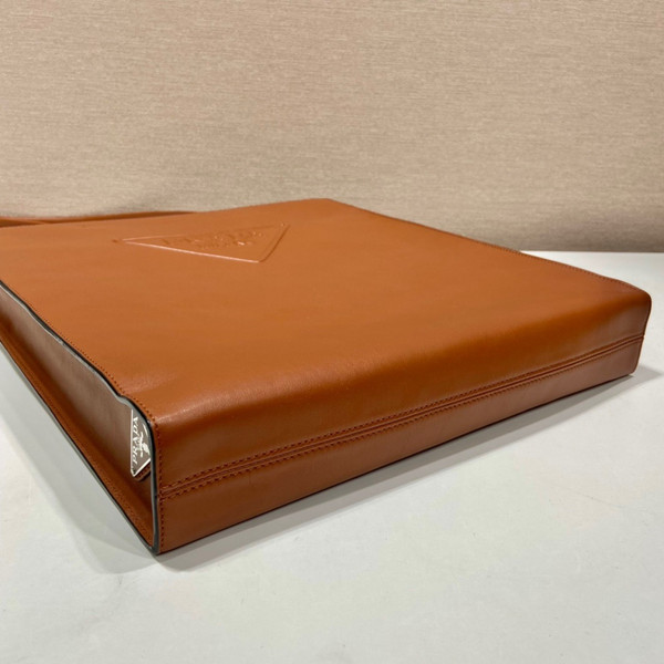 Prada Leather tote Brown