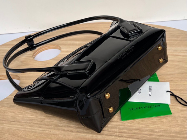 Bottega Veneta Mini Arco Bag