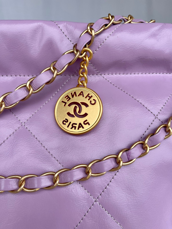 CHANEL 22 HANDBAG PURPLE