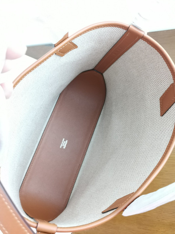 Hermes Cabas H en Biais 27 Ecru/Naturel/Gold Bag