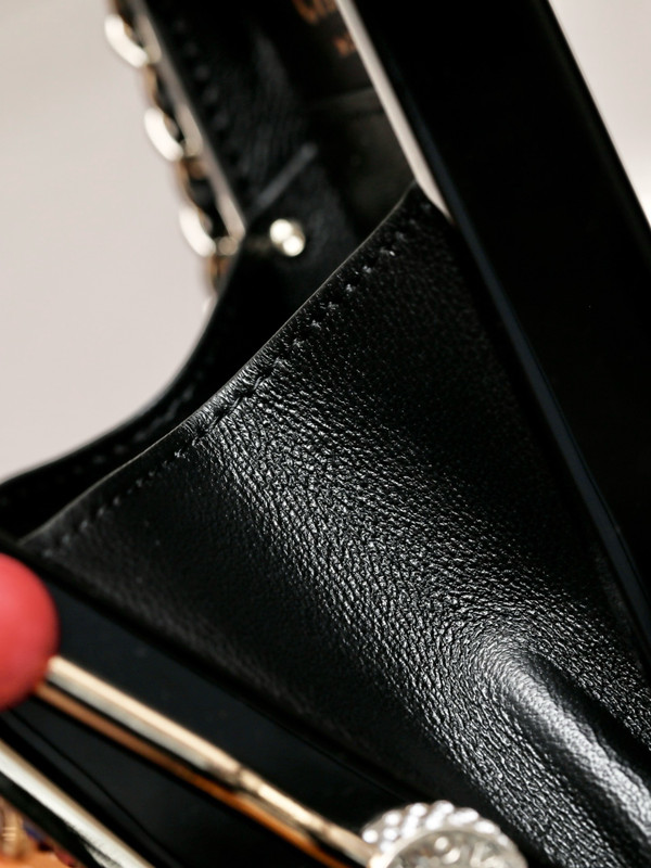 Chanel Limited Edition SLOT MACHINE MINAUDIERE Cruise 2023