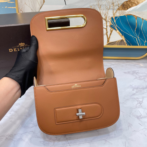 Delvaux Lingot in Tan Olen Calf