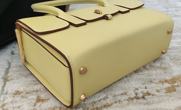 HERMES New Drag 22 Bag Jaune Poussin
