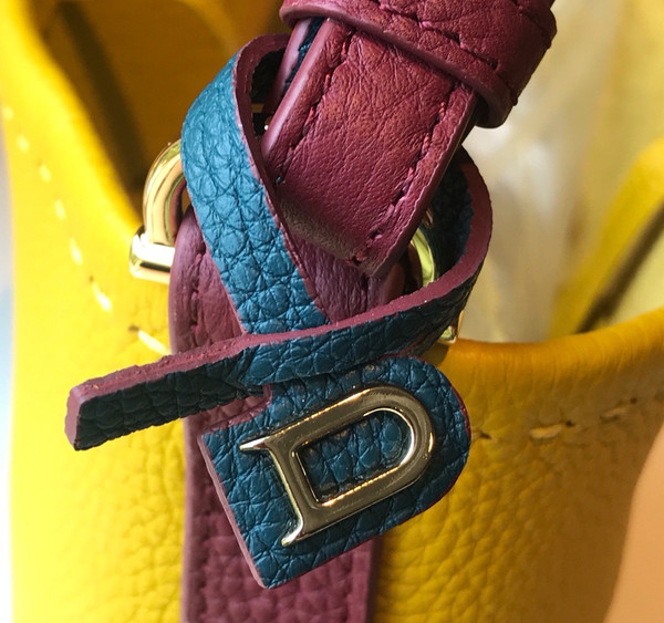 Delvaux Pin Mini Bucket Pollen