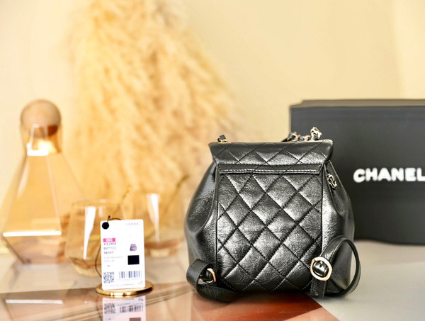CHANEL 22C Black Crinkled Calfskin Duma Backpack