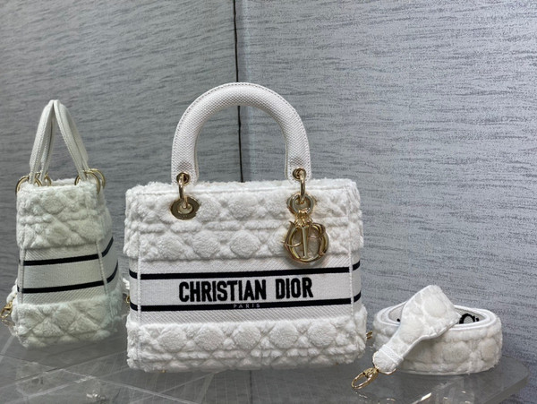 Christian Dior MEDIUM LADY D-LITE BAG Latte Cannage Shearling