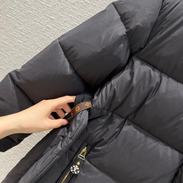 Louis Vuitton 1AAK1A WRAP PUFFER JACKET