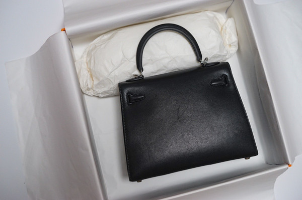 Hermes  FEATHER KELLY 25 Black Peacock feather & Box Leather with Palladium Hardware