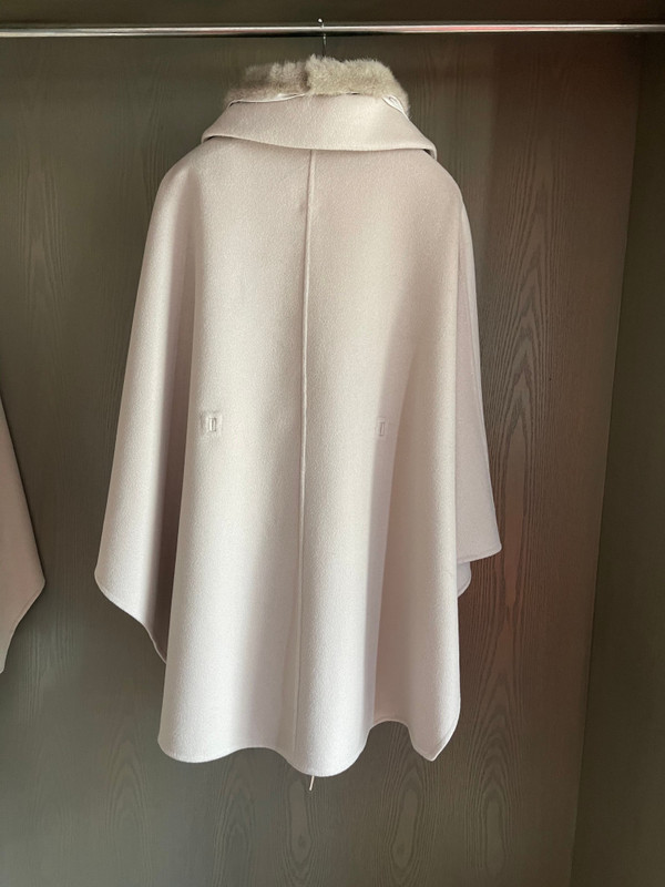 Loro Piana Cashmere Denice Cape White