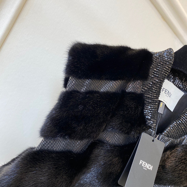 Fendi Gilet Grey mink gilet