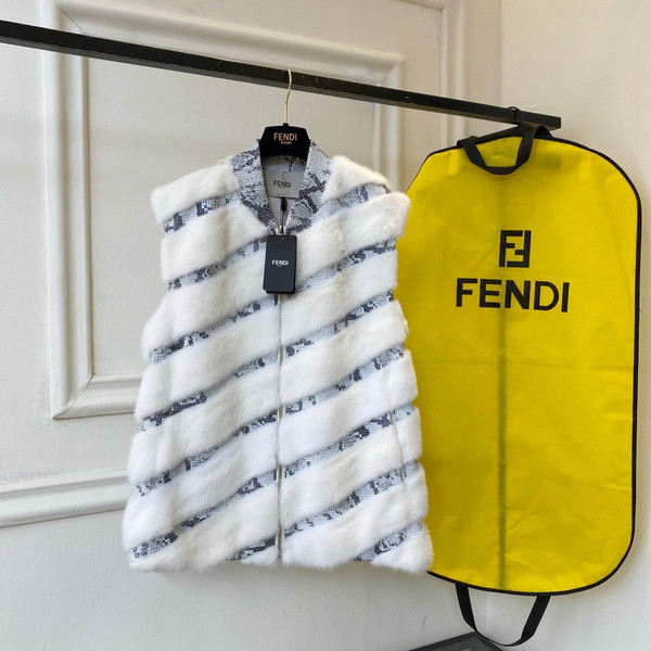  Fendi Gilet White mink gilet 