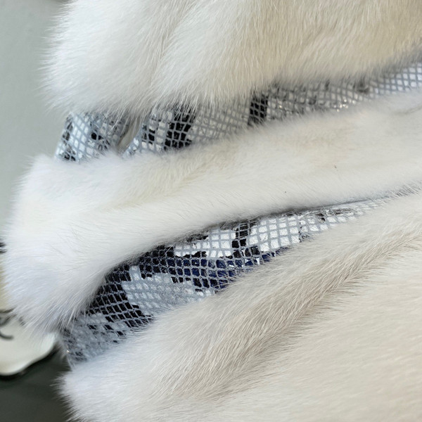  Fendi Gilet White mink gilet 