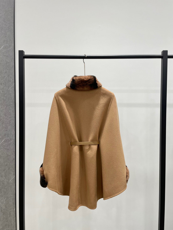 Loro Piana Salzburg Cape Cashmere Caramel
