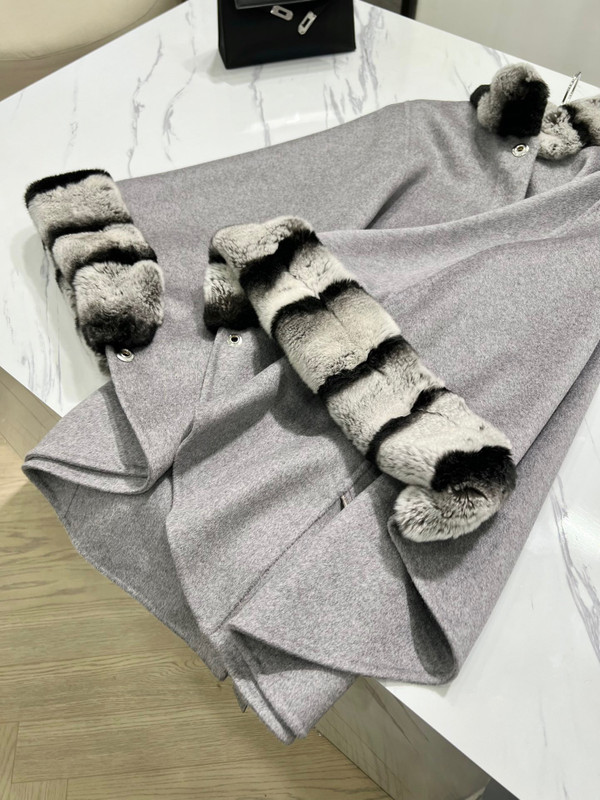 Loro Piana Salzburg Cape Cashmere Cayenne Melange/north Sea