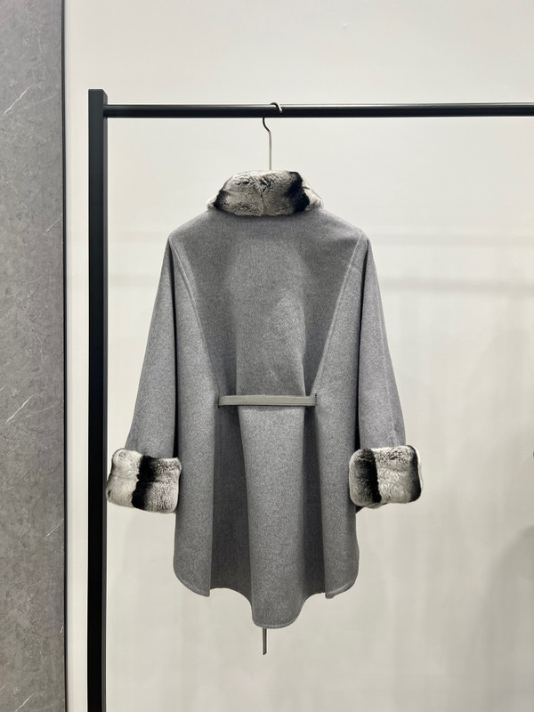 Loro Piana Salzburg Cape Cashmere Cayenne Melange/north Sea
