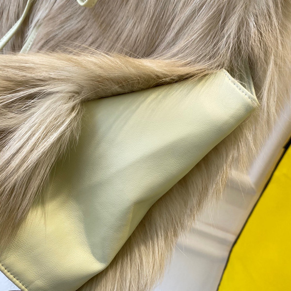 Fendi Gilet White fox-fur gilet yellow