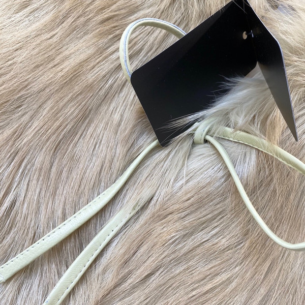 Fendi Gilet White fox-fur gilet yellow