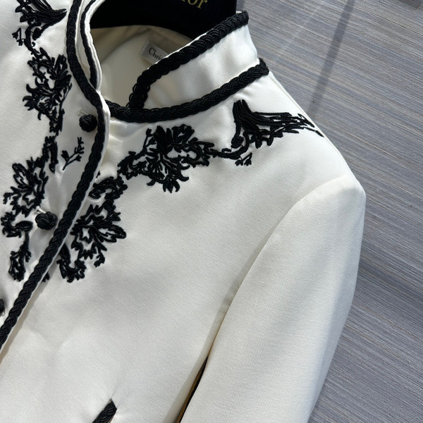Christian Dior EMBROIDERED CROPPED JACKET White Wool and Silk with Black Ornamental Motif