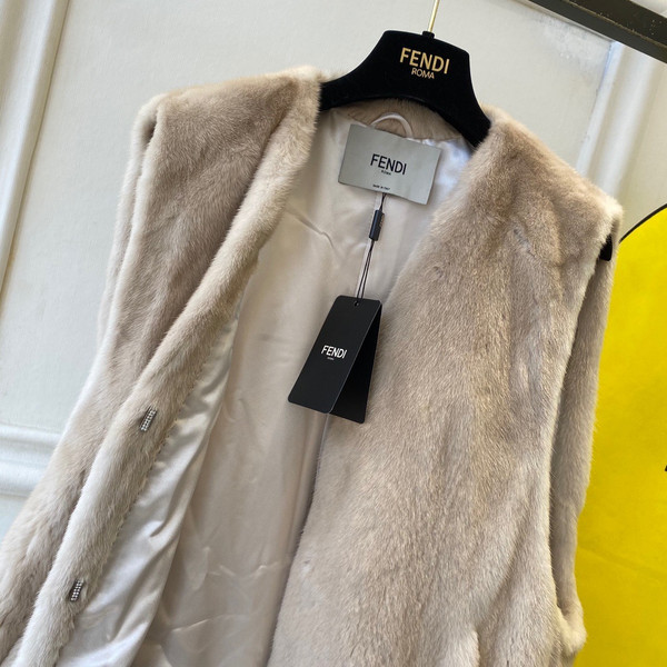 Fendi Cocoon Gilet Yellow mink gilet