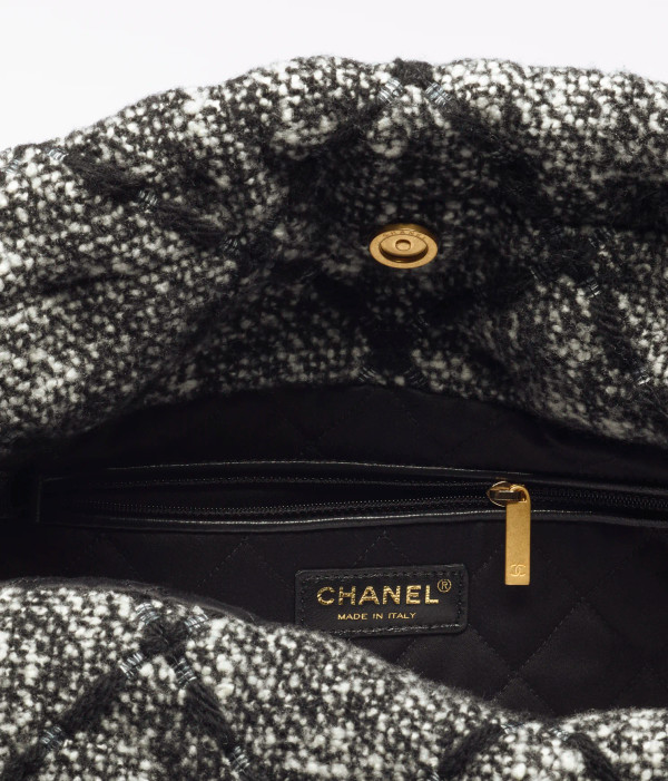 CHANEL Wool Tweed  22 HANDBAG