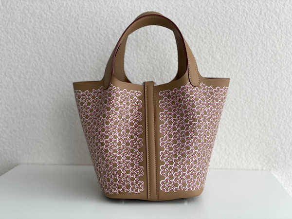 Hermès "Lucky Daisy" Chai Swift Picotin Lock 18 Palladium Hardware, 2022