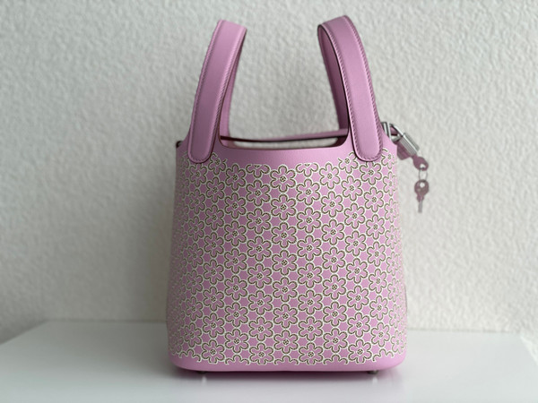 Hermès "Lucky Daisy" Mauve Sylvestre Swift Picotin Lock 18 Palladium Hardware, 2022