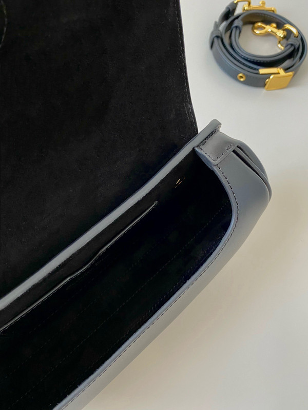 DIOR BOBBY EAST-WEST BAG Black Box Calfskin