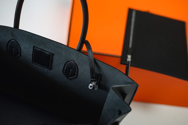 Hermès Birkin 40 Black Box Palladium Hardware