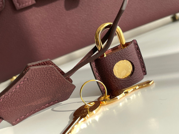 HERMES New Drag 22 Bag Bordeaux
