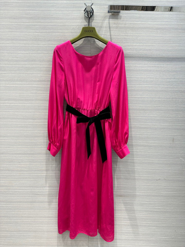 Gucci Silk belted dress