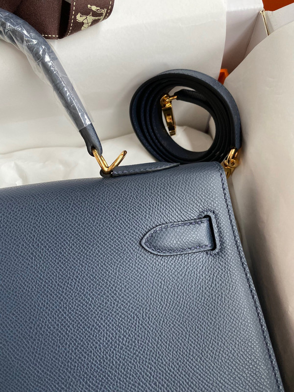 Hermès Bleu Nuit Sellier Kelly 32  Epsom Gold Hardware