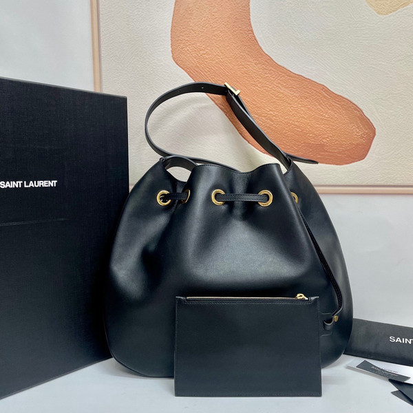 Saint Laurent PARIS VII MEDIUM HOBO BAG IN LEATHER