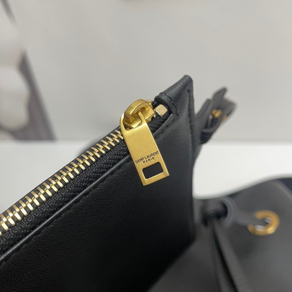 Saint Laurent PARIS VII MEDIUM HOBO BAG IN LEATHER