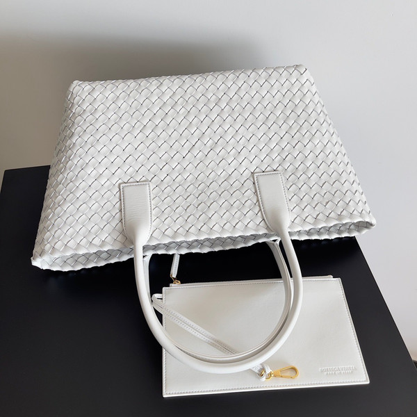 Bottega Veneta Small Cabat White
