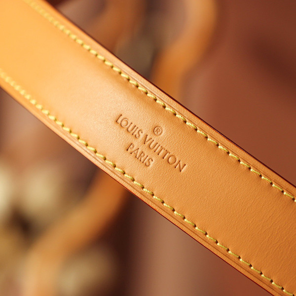 [Priority Access] Louis Vuitton M46358 SIDE TRUNK