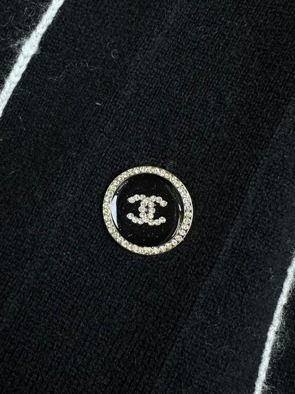 Chanel SS2023 Pre-Collection Cashmere CARDIGAN