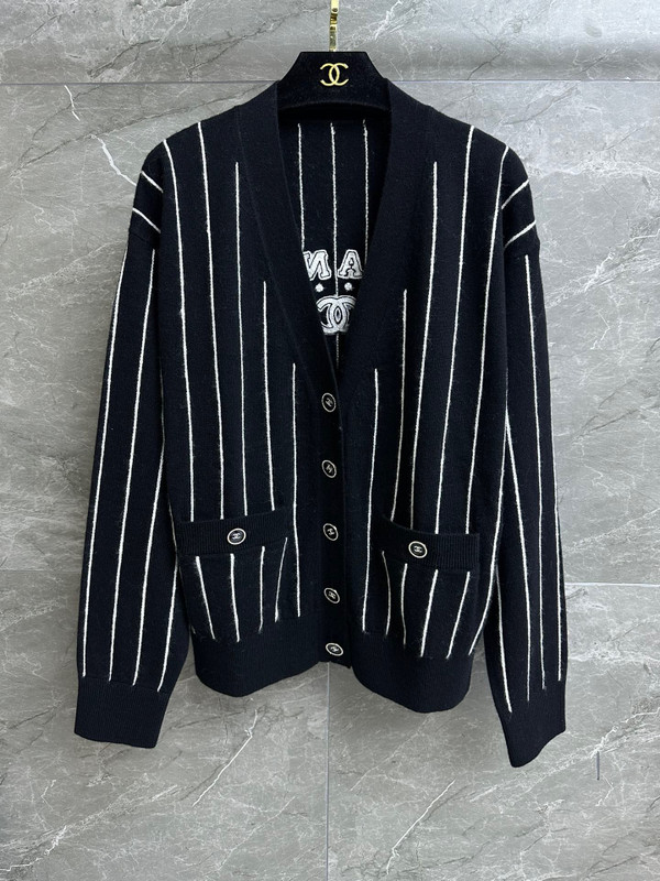 Chanel SS2023 Pre-Collection Cashmere CARDIGAN